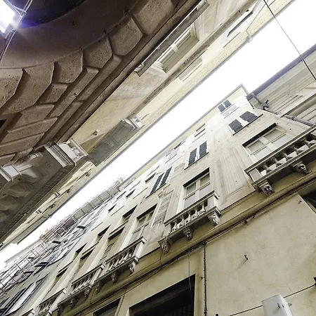 Genova Porto Antico Boutique Rooms-3